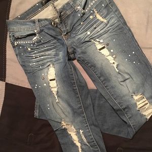 Adorable rhinestone and bling jeans!